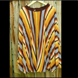 Forever21 accordion skirt